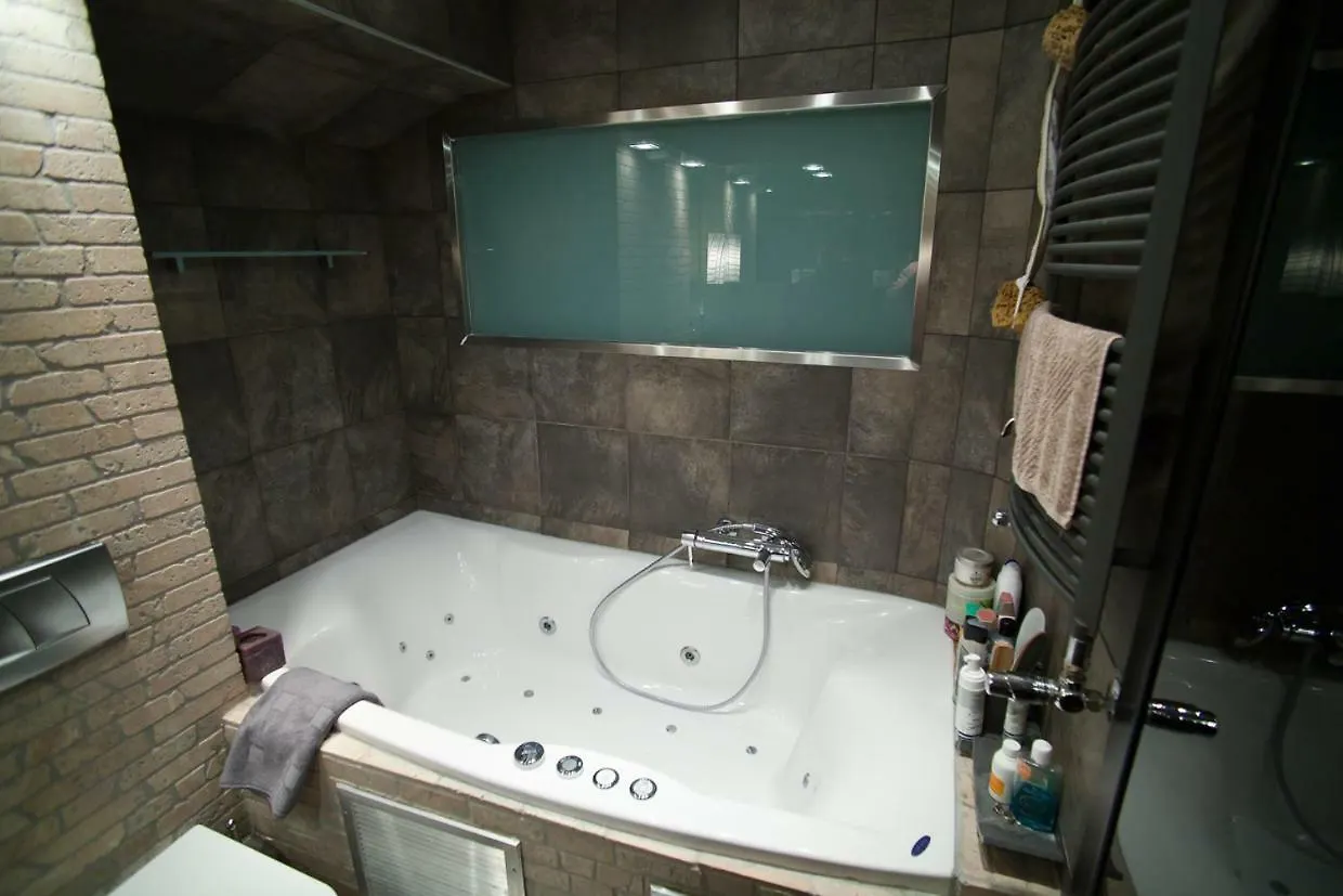 Apartment Deluxe Boutique Suite , Jacuzzi, Private Parking, Fireplace Thessaloniki Griechenland