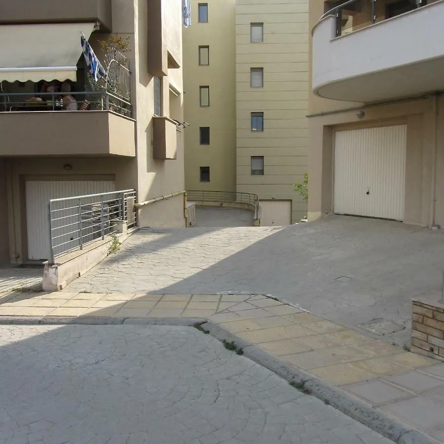 Deluxe Boutique Suite , Jacuzzi, Private Parking, Fireplace Thessaloniki Griechenland